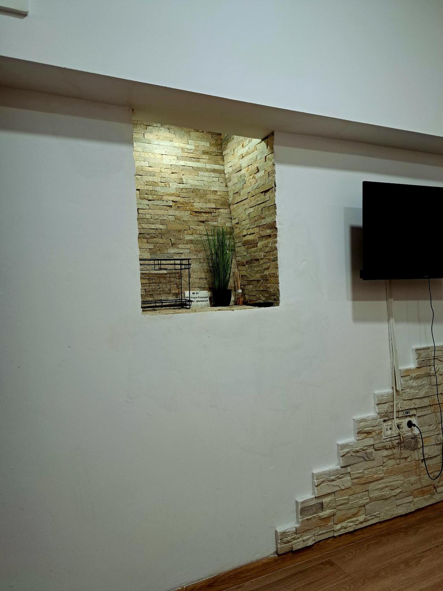 אורדאה Regim Hotelier Pietonala מראה חיצוני תמונה