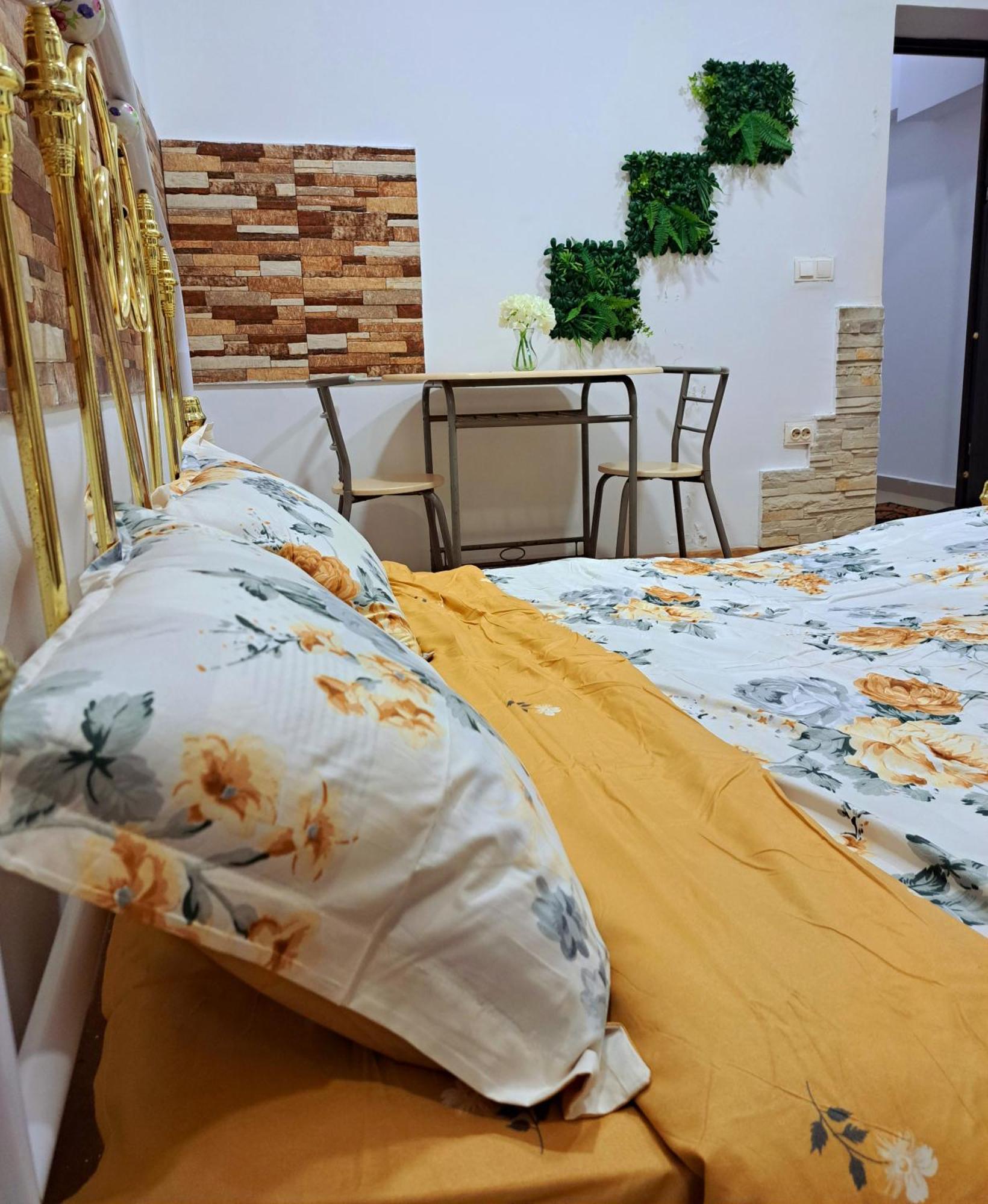 אורדאה Regim Hotelier Pietonala מראה חיצוני תמונה