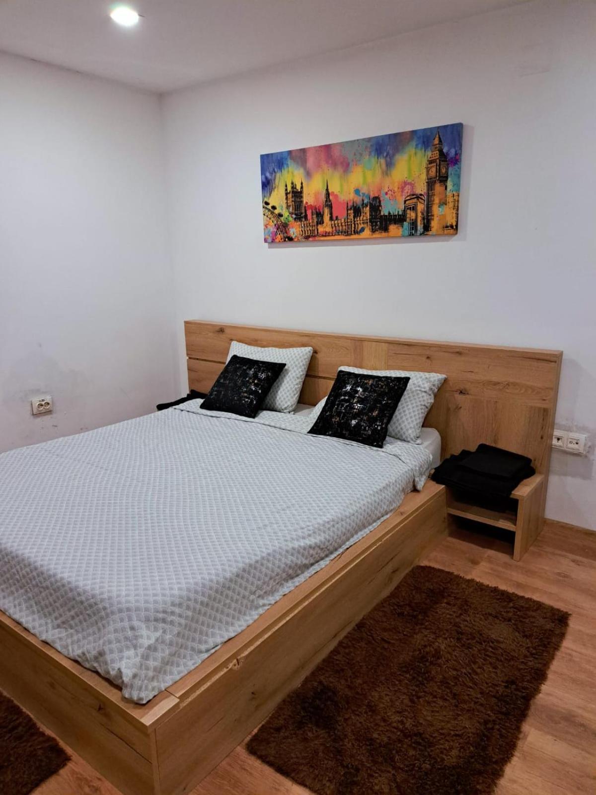 אורדאה Regim Hotelier Pietonala מראה חיצוני תמונה